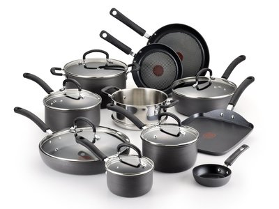 T-fal Hard Anodized Titanium Thermo-Spot Cookware Set, 17 Pieces